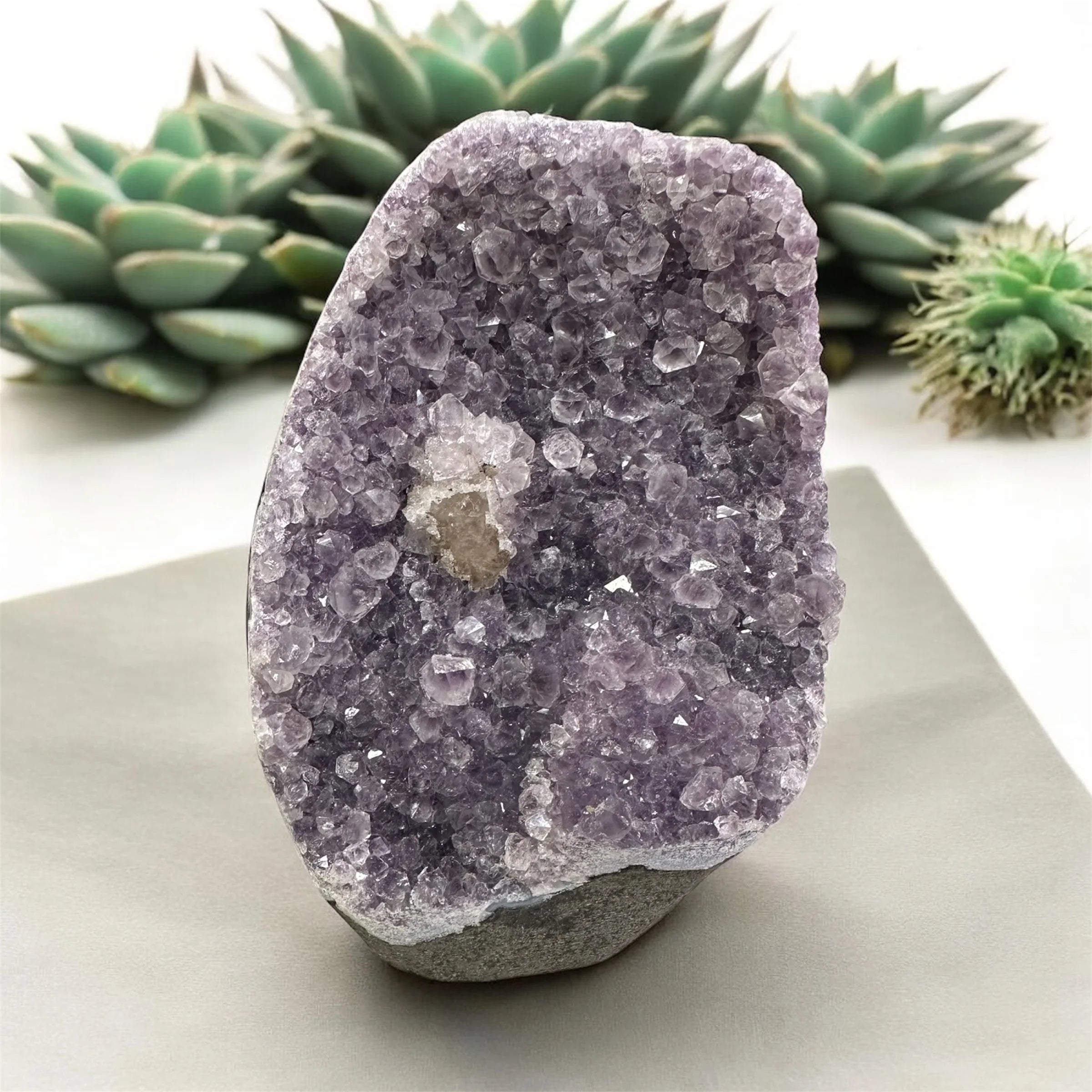 Clusters & Geodes
