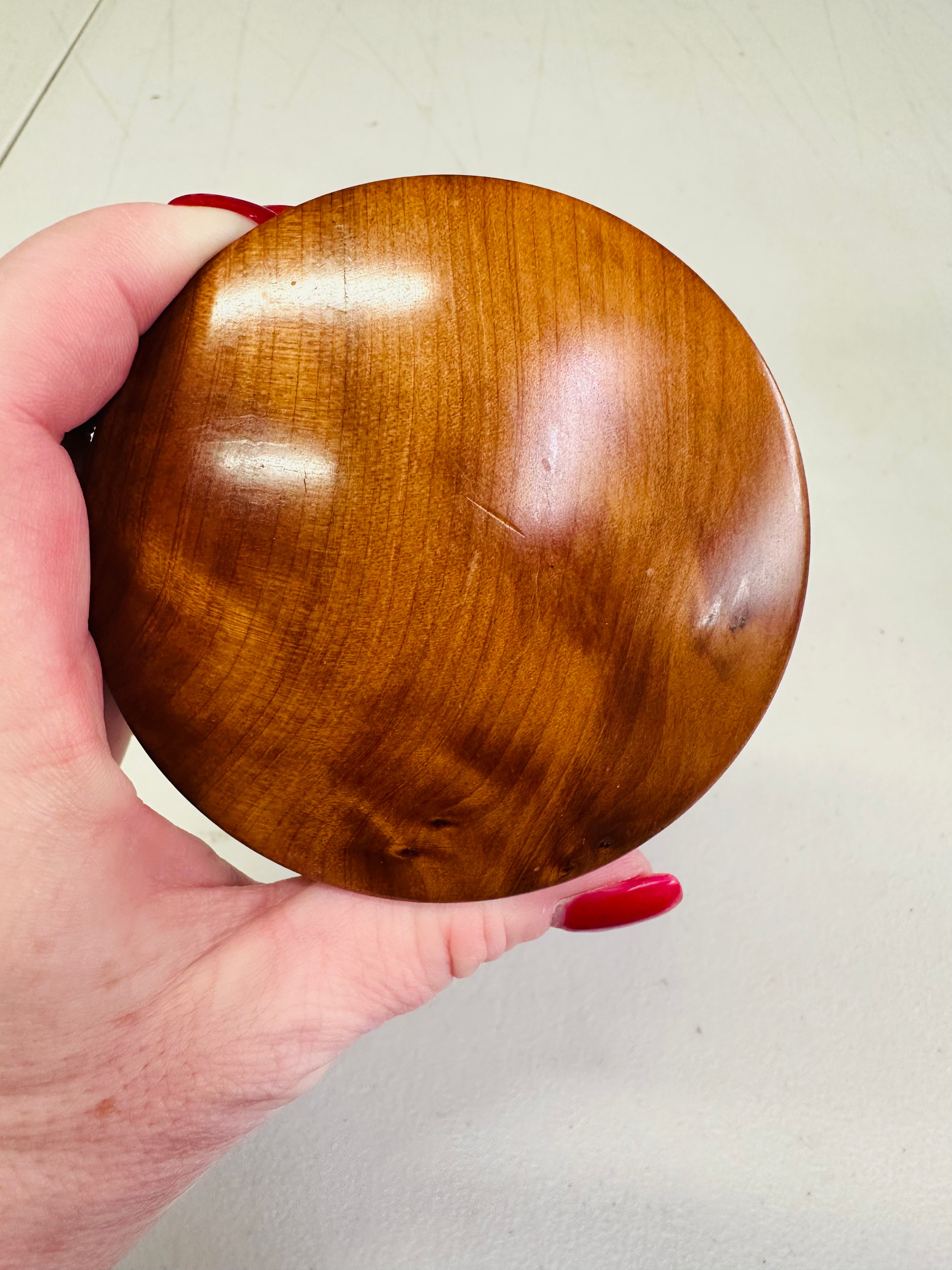 Round Thuya Wood Box – Handcrafted in Morocco