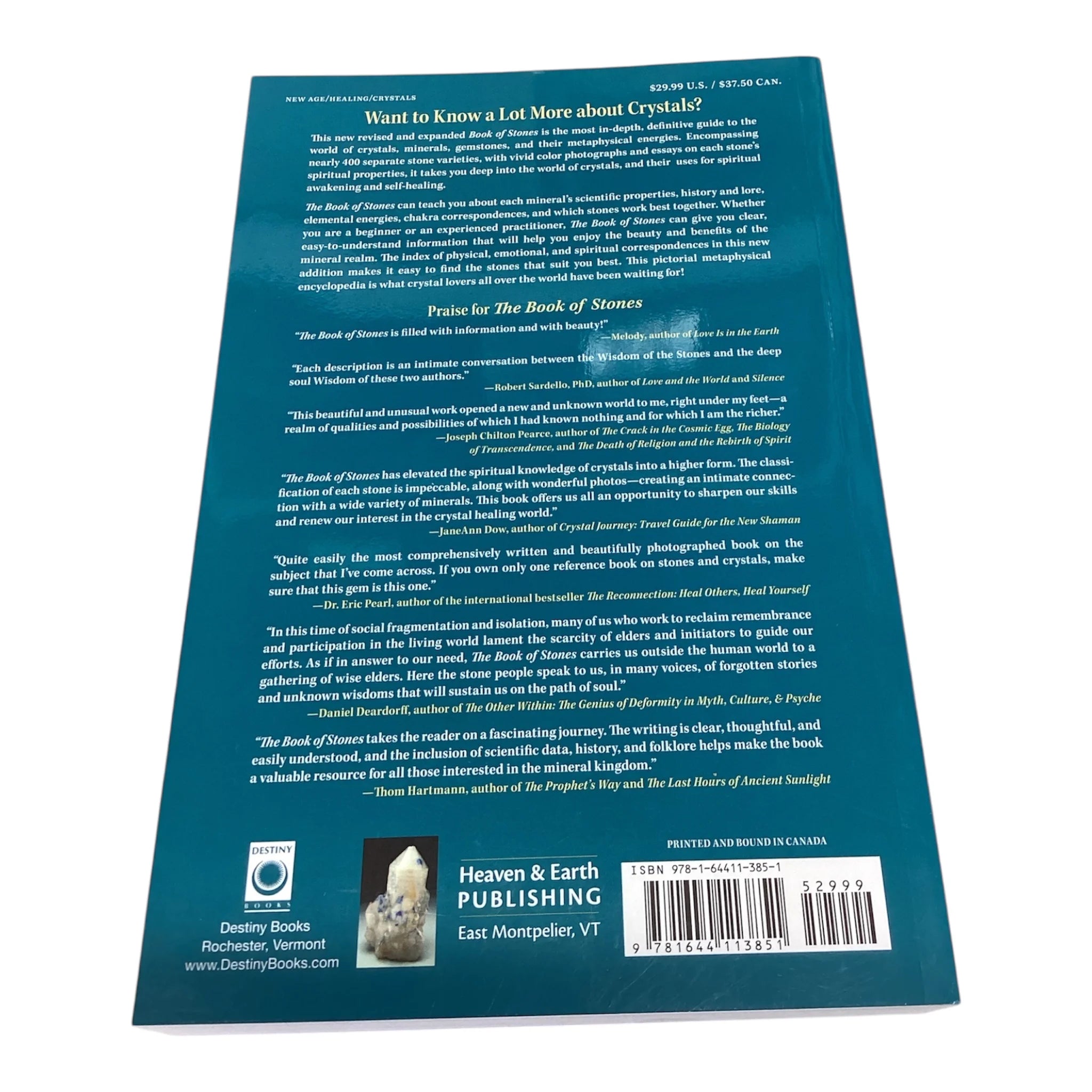 The Book of Stones: Who They Are and What They Teach By Robert Simmons and Naisha Ahsian