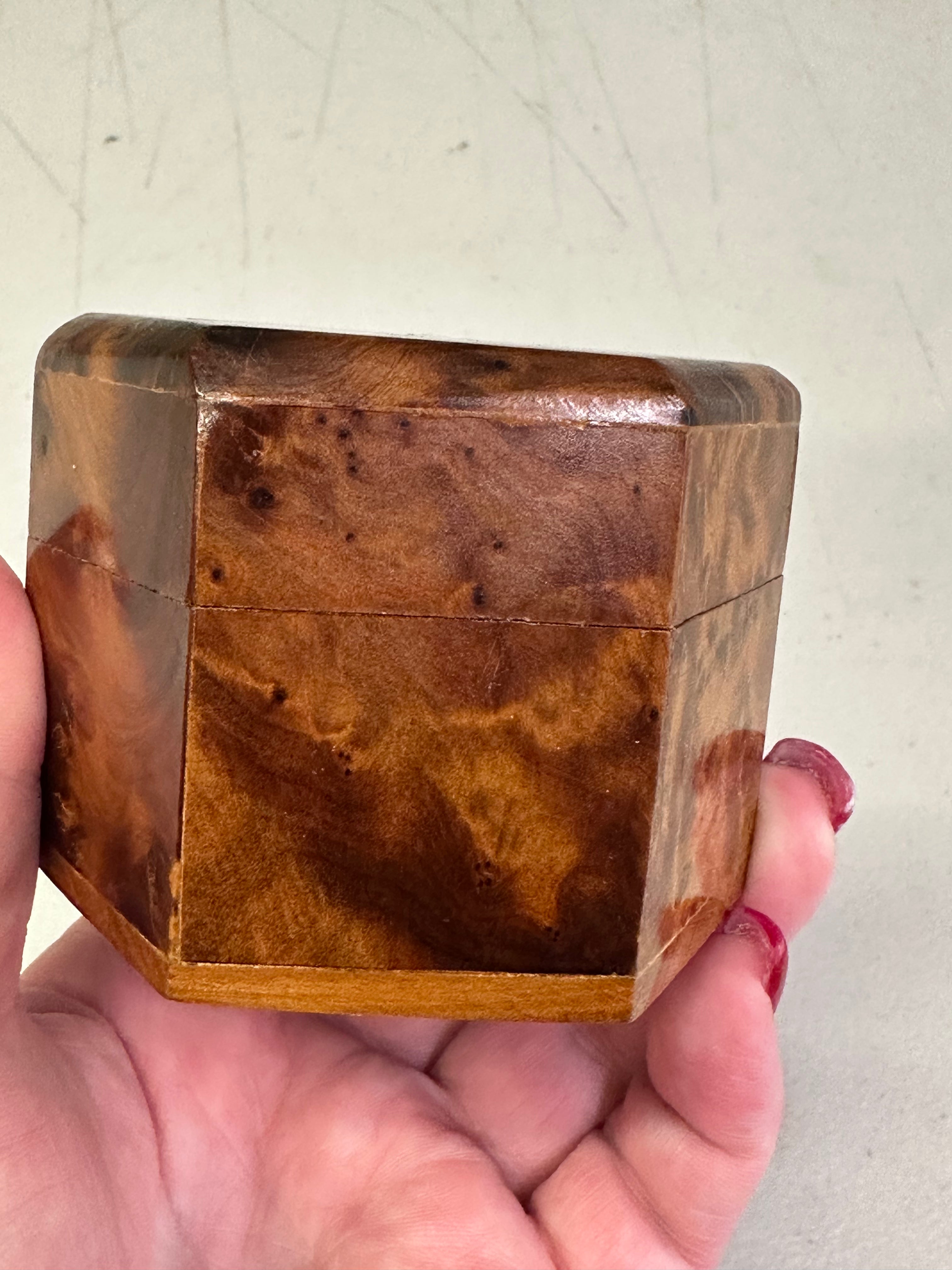 Hexagon Thuya Wood Box – Handcrafted in Morocco